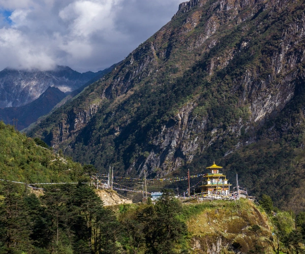 Tawang bike trip through the Monyul mountains